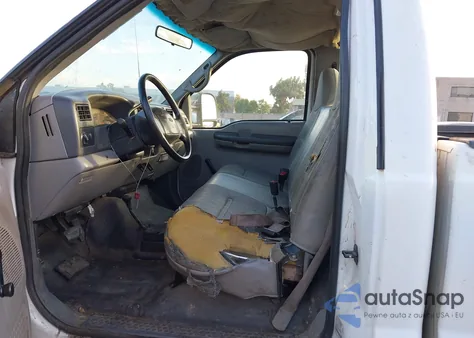 1999 Ford F-250 Lariat/Xl/Xlt z USA, uszkodzony, nr VIN 1FTNF21L4XEA47330